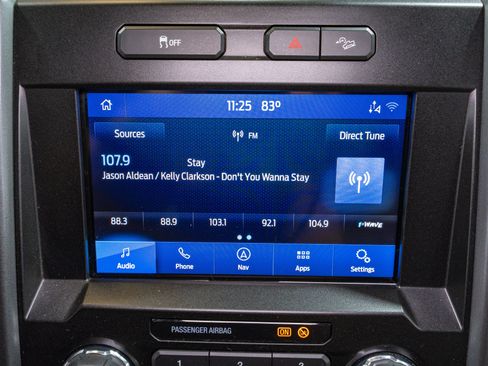 Used 2021 Ford F250 XLT w/ XLT Premium Package AWD/4WD image 22