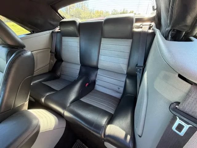 Used 2007 Ford Mustang GT Premium RWD image 36