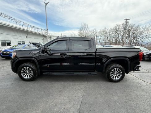 Used 2020 GMC Sierra 1500 AT4 w/ AT4 Premium Package AWD/4WD image 2
