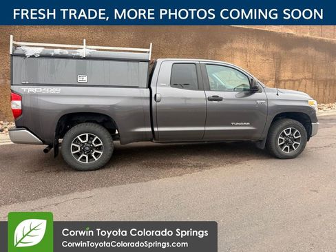 Used 2017 Toyota Tundra SR5 w/ TRD Off Road Package AWD/4WD image 9