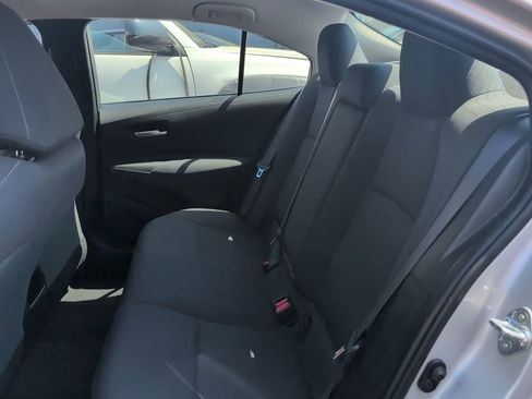 Used 2021 Toyota Corolla LE FWD image 8