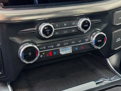 Used 2022 Ford F150 Raptor w/ Raptor 37 Performance Package AWD/4WD image 16