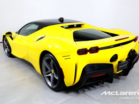 Used 2022 Ferrari SF90 Stradale AWD/4WD image 6