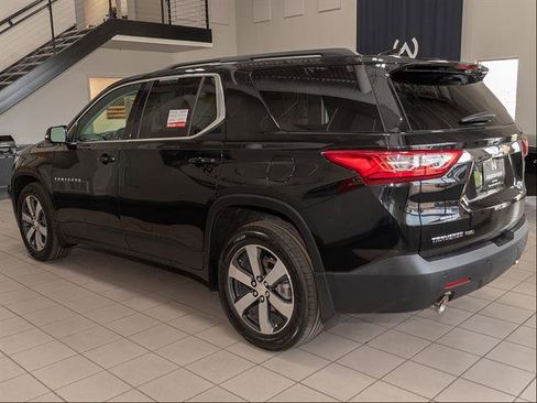 Used 2019 Chevrolet Traverse LT w/ LT Premium Package AWD/4WD image 21