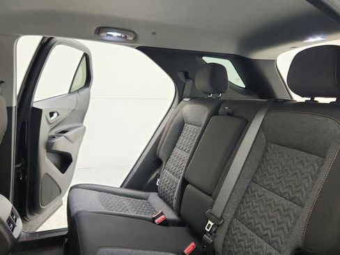 Used 2022 Chevrolet Equinox LT image 30