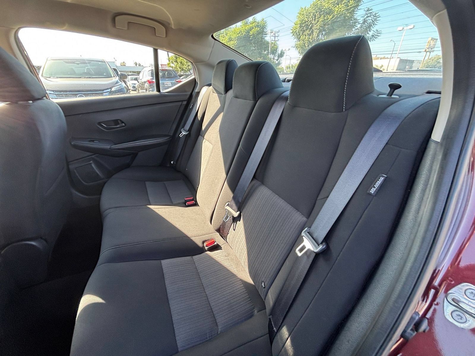 Used 2025 Nissan Sentra SV FWD image 36