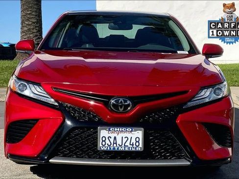 Used 2020 Toyota Camry XSE FWD image 3