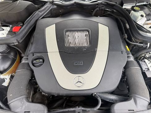 Used 2008 Mercedes-Benz C 300 Sport image 33