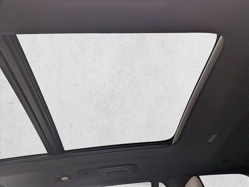 New 2026 Volvo XC90 T8 Plus image 18