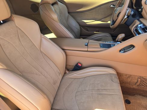 Used 2018 Lexus LC 500 Coupe image 21