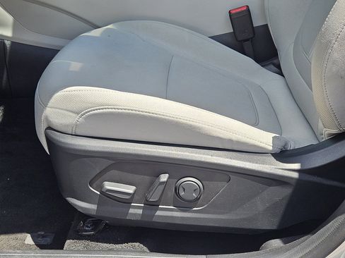Used 2026 Hyundai Tucson SEL AWD/4WD image 19
