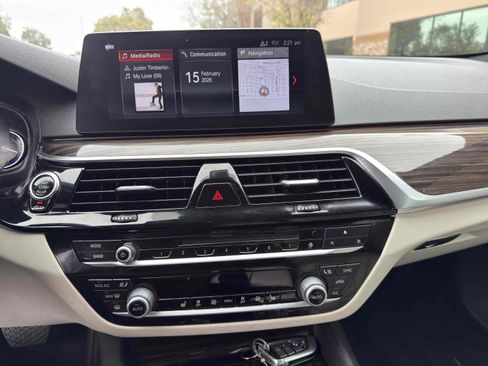 Used 2017 BMW 540i image 36