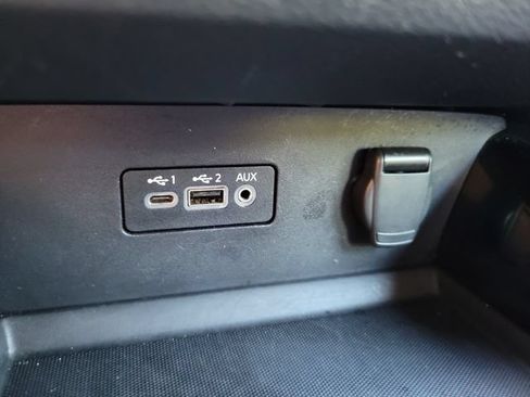 Used 2025 Nissan Altima 2.5 SR FWD image 24