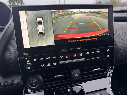 Used 2023 Toyota bZ4X AWD image 37