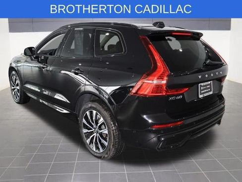Used 2025 Volvo XC60 B5 Plus AWD/4WD image 3