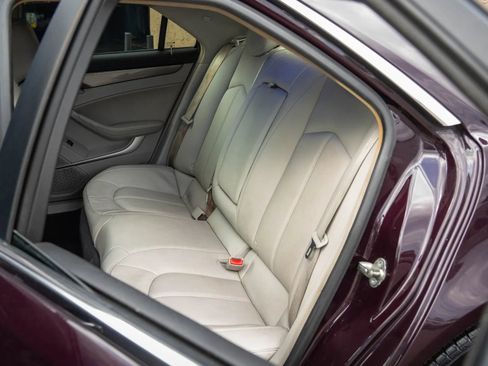 Used 2010 Cadillac CTS Sedan RWD image 17