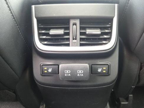 Used 2022 Subaru Outback Limited AWD/4WD image 18