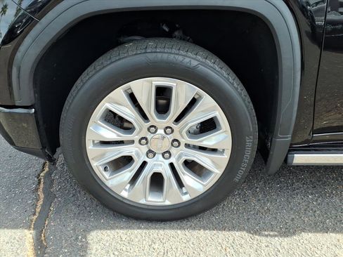 Used 2022 GMC Sierra 1500 Denali w/ Denali Reserve Package image 9