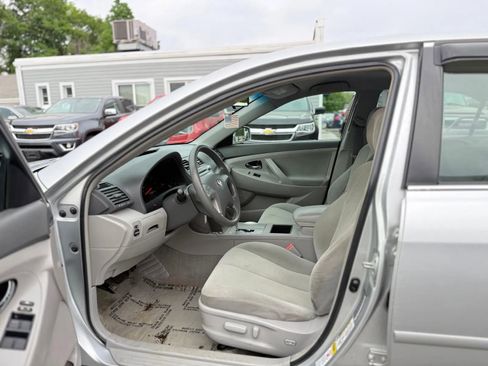 Used 2007 Toyota Camry LE FWD image 8