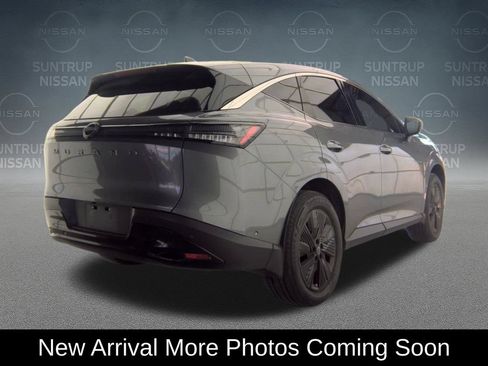 Used 2025 Nissan Murano SV FWD image 3