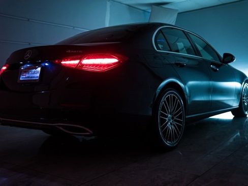 Used 2023 Mercedes-Benz C 300 4MATIC Sedan image 37