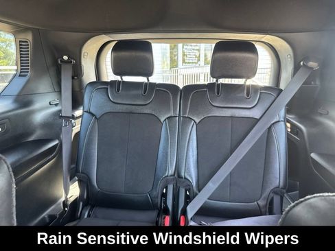 Used 2023 Jeep Grand Cherokee L Laredo AWD/4WD image 23