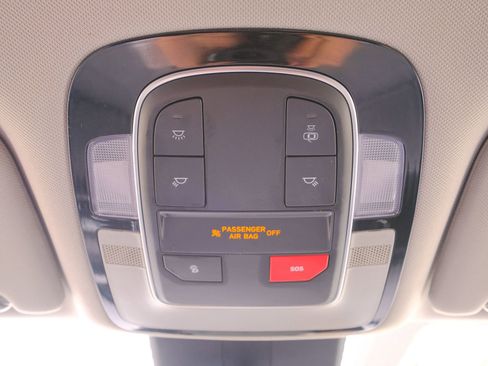 Used 2023 Hyundai Santa Fe SEL Convenience image 30