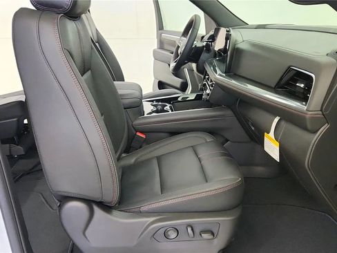 New 2026 Chevrolet Suburban RST w/ Comfort Package image 38