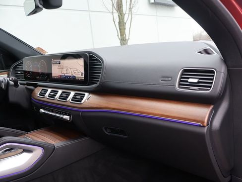 Certified 2025 Mercedes-Benz GLE 450 GLE 450 image 11