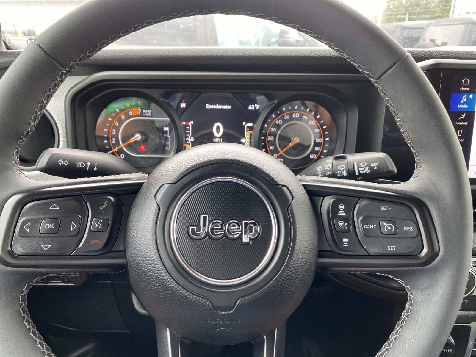 Certified 2026 Jeep Wrangler Unlimited Sport AWD/4WD image 18