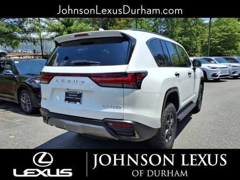 New 2025 Lexus LX 700h Overtrail image 3