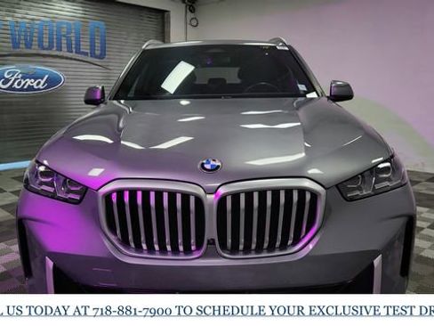 Used 2024 BMW X5 sDrive40i w/ Premium Package RWD image 3