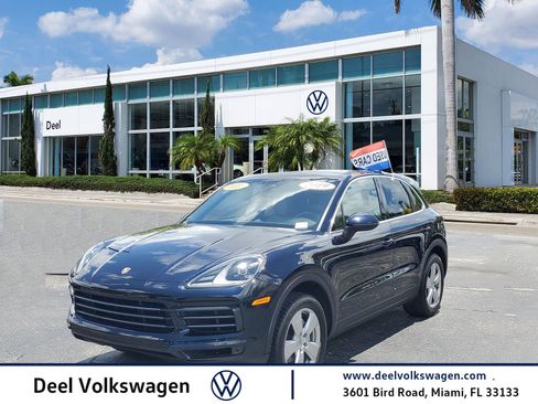Used 2019 Porsche Cayenne AWD/4WD image 1