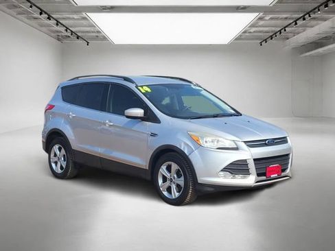 Used 2014 Ford Escape SE w/ Equipment Group 201A AWD/4WD image 8