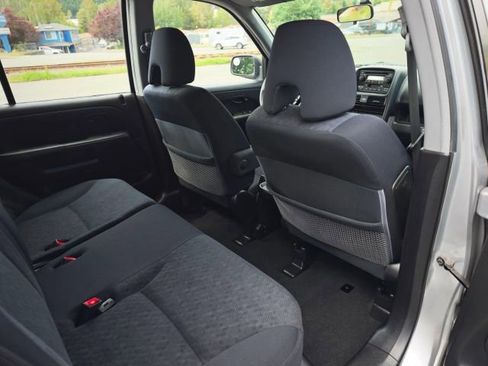 Used 2006 Honda CR-V LX image 32