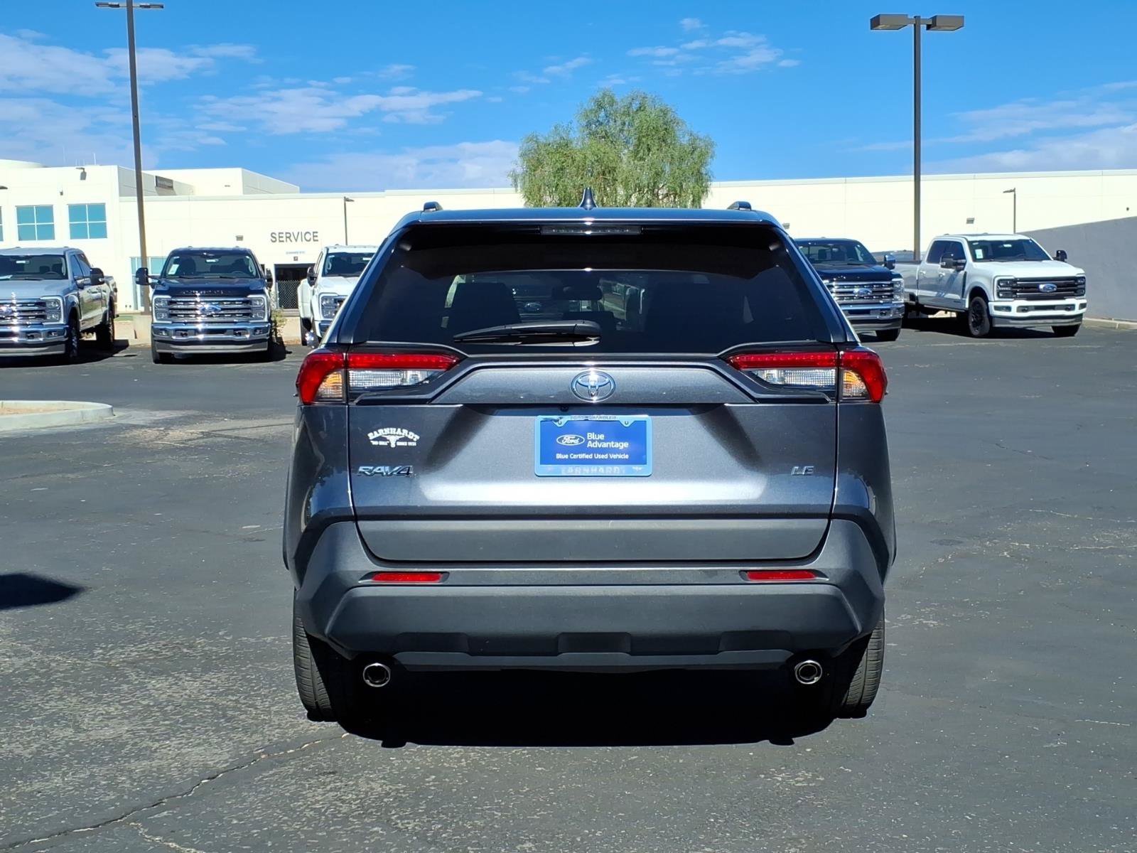 Used 2021 Toyota RAV4 LE w/ Carpet Mat Package (TMS) FWD image 4