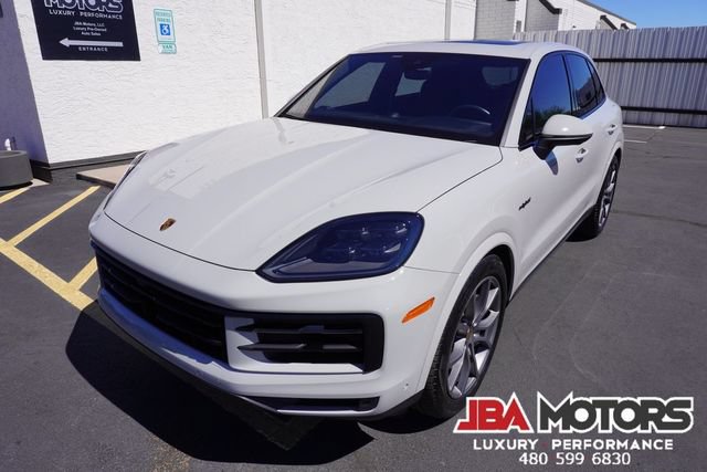 Used 2024 Porsche Cayenne AWD/4WD image 61