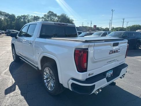 Used 2022 GMC Sierra 1500 Denali w/ Technology Package AWD/4WD image 7