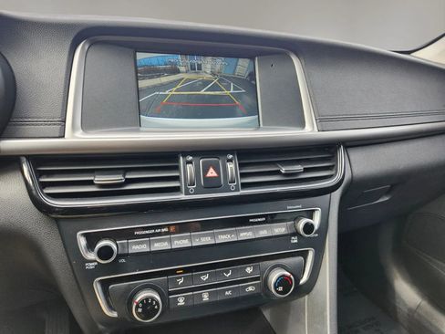 Used 2018 Kia Optima LX w/ Convenience Package image 20