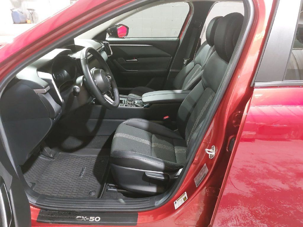 Used 2025 MAZDA CX-50 AWD 2.5 S w/ Cargo Package image 14