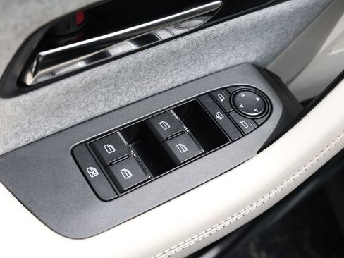 Used 2025 MAZDA CX-90 3.3 Turbo S w/ Premium Plus AWD/4WD image 12