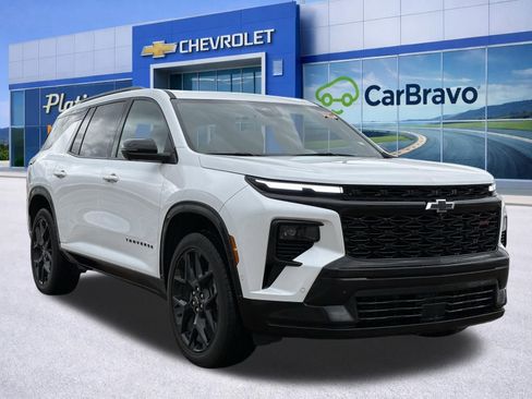Certified 2024 Chevrolet Traverse RS w/ LPO, Floor Liner Package image 1