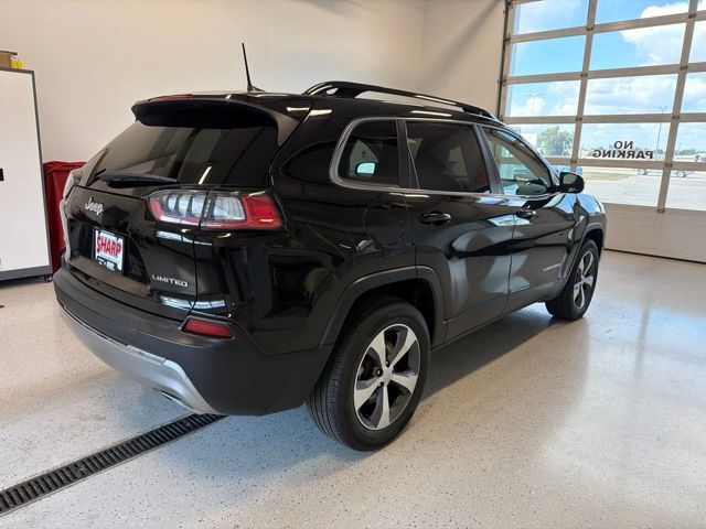Used 2022 Jeep Cherokee Limited AWD/4WD image 8