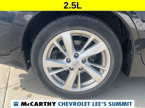 Used 2014 Nissan Altima 2.5 SV image 16