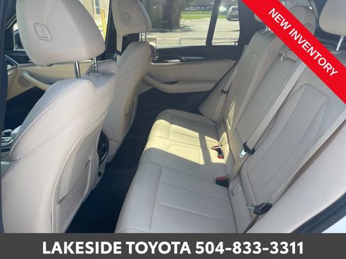 Used 2018 BMW X3 xDrive30i image 12