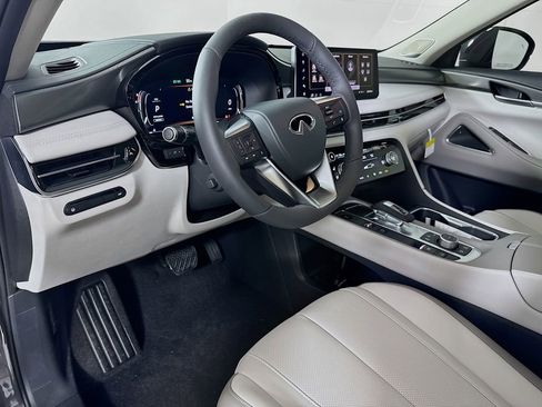New 2026 INFINITI QX60 Luxe image 9