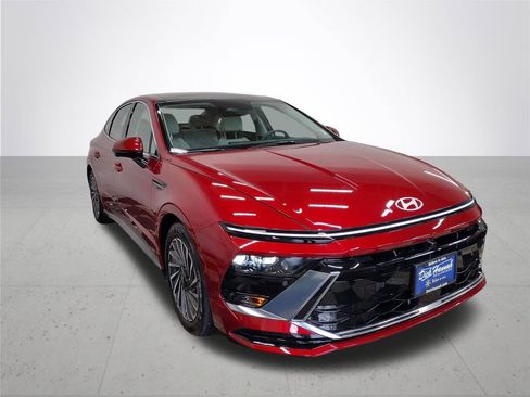 New 2025 Hyundai Sonata Limited image 5