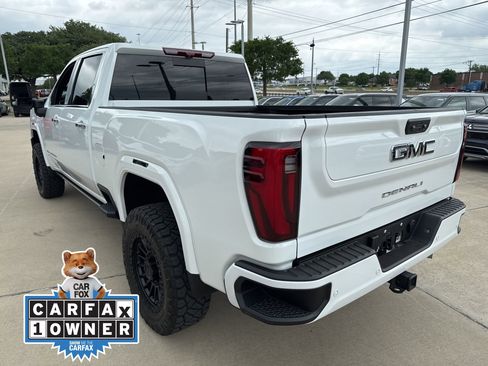 Used 2025 GMC Sierra 2500 Denali Ultimate AWD/4WD image 6