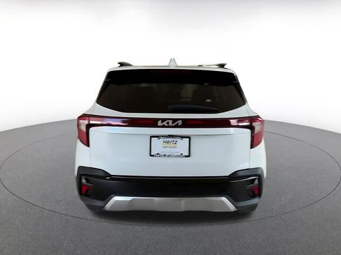 Used 2025 Kia Seltos S image 12
