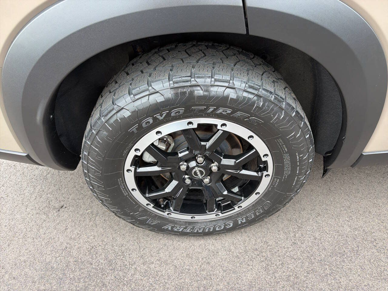 Used 2023 Nissan Pathfinder Rock Creek AWD/4WD image 17